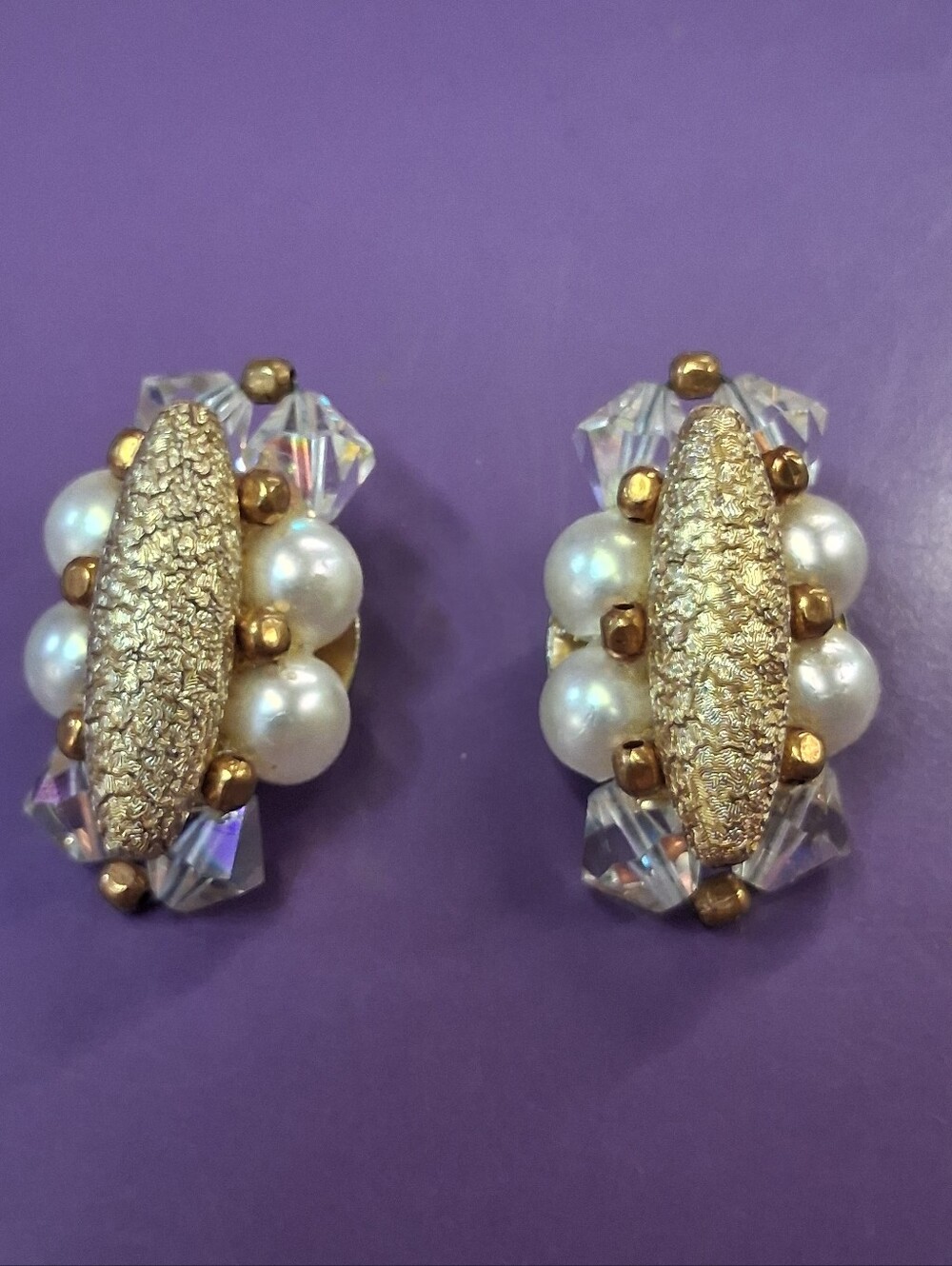 Vintage Goldtone Faux Pearl Cut Glass Clip On Earrings